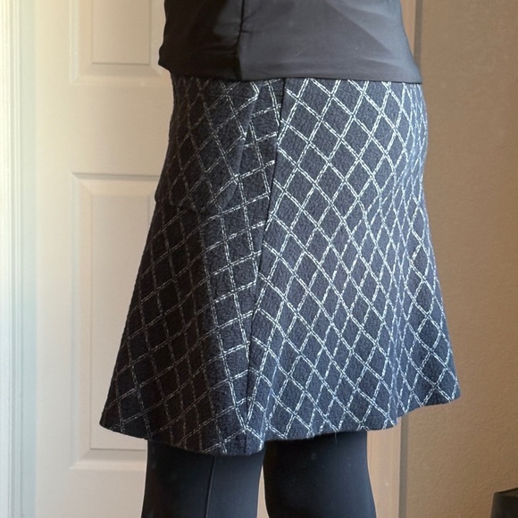 LOFT Black and Gray A-Line Skirt - Picture 2 of 9